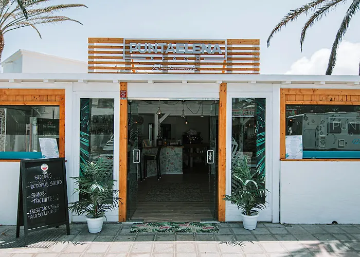 Punta Elena The Collection מלון
